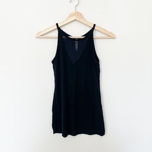 Fabletics • Black High Neck Style Workout Tank Top